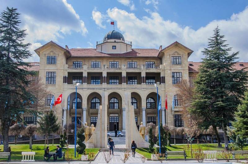 En iyi devlet üniversiteleri açıklandı: Zirveyi bakın kim kaptı 12